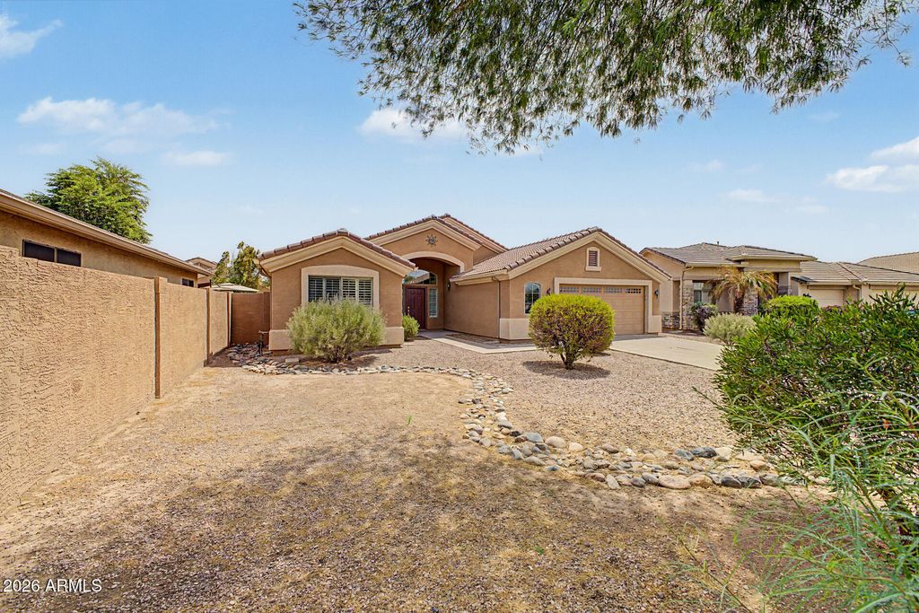 8605 W APACHE Street, Tolleson, AZ 85353 — photo 2