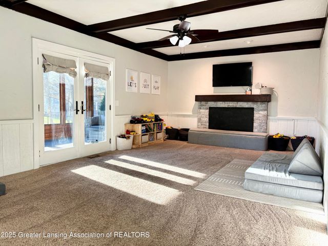 6361 Larocque Circle, Lansing, MI 48917