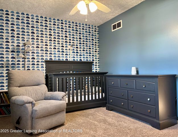 6361 Larocque Circle, Lansing, MI 48917