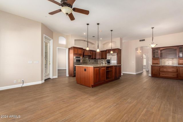 7438 E Sand Hills Road, Scottsdale, AZ 85255