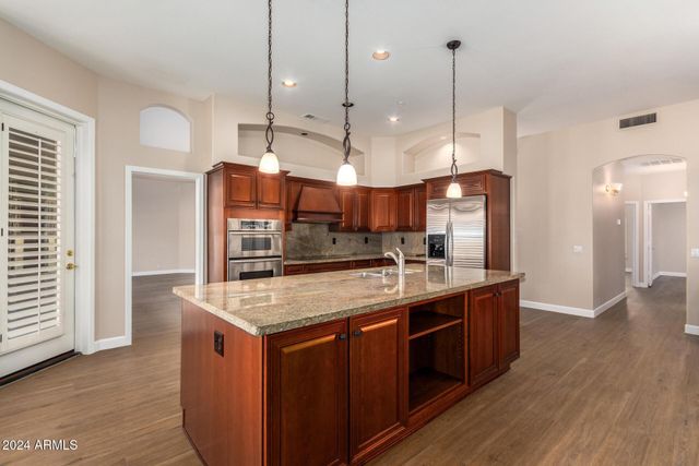 7438 E Sand Hills Road, Scottsdale, AZ 85255