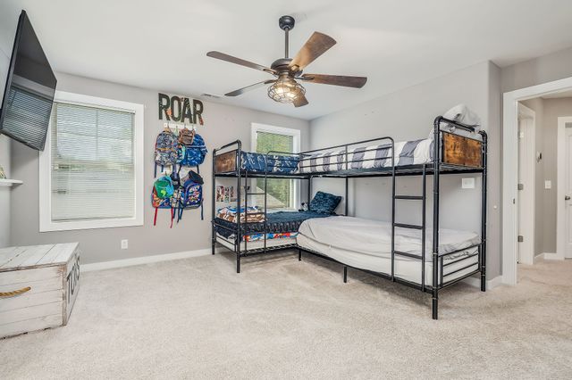 158 Briarwood Ln, Smithville, TN 37166