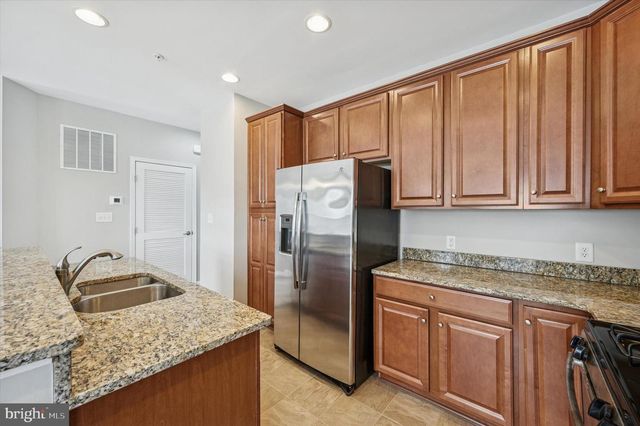 4 EAGLE LN, Glen Mills, PA 19342