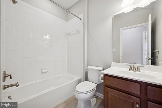 4 EAGLE LN, Glen Mills, PA 19342