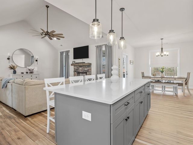 459 Gramling School Road, Inman, SC 29349