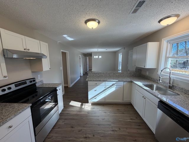 117 Lucille Drive, Decatur, AL 35603