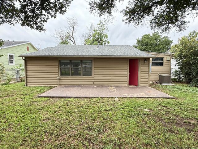 1318 Fulton Street, San Angelo, TX 76905