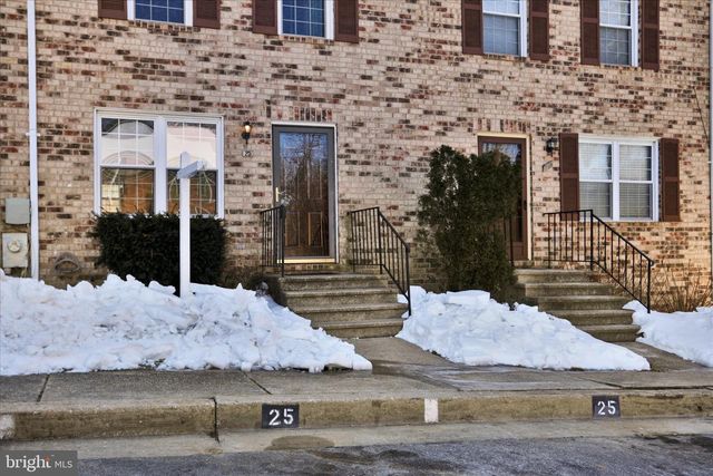 25-W W END CT, Halethorpe, MD 21227