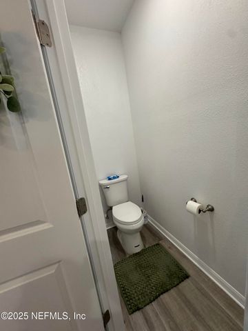 240 ASHLEY Street, Hawthorne, FL 32640