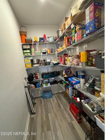 240 ASHLEY Street, Hawthorne, FL 32640