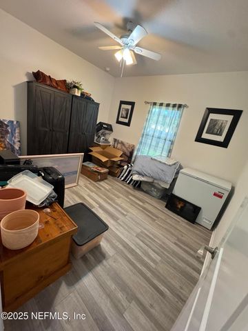 240 ASHLEY Street, Hawthorne, FL 32640