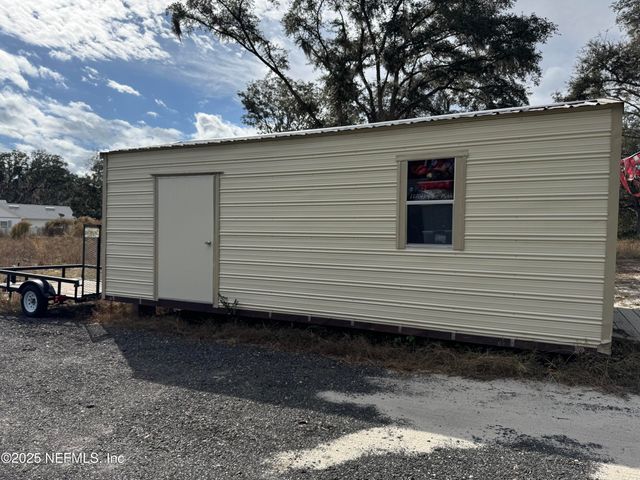 240 ASHLEY Street, Hawthorne, FL 32640