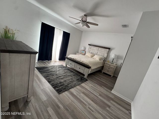 240 ASHLEY Street, Hawthorne, FL 32640