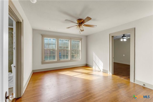 808 N Water Street, Burnet, TX 78611