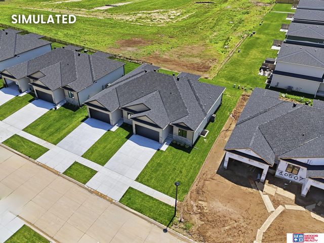 10507 Majestic Lane, Lincoln, NE 68527