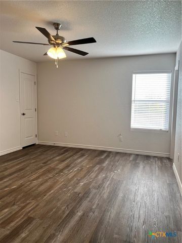 234 Dolphin Drive, Temple, TX 76501