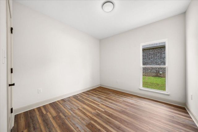 18 Golden Oak, Hattiesburg, MS 39402