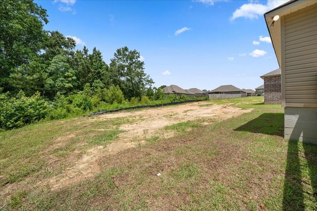 18 Golden Oak, Hattiesburg, MS 39402