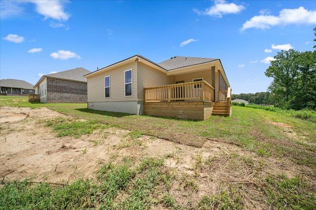 18 Golden Oak, Hattiesburg, MS 39402