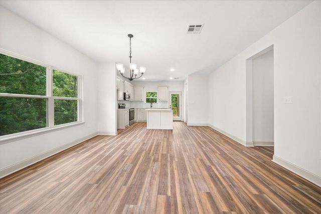 18 Golden Oak, Hattiesburg, MS 39402