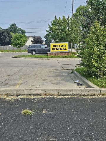 1044 Cooper Street, Jackson, MI 49202