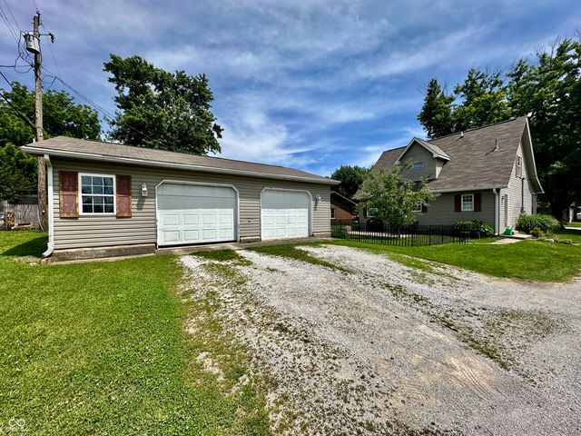 1160 E Jackson Street, Martinsville, IN 46151