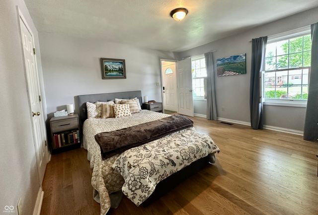 1160 E Jackson Street, Martinsville, IN 46151