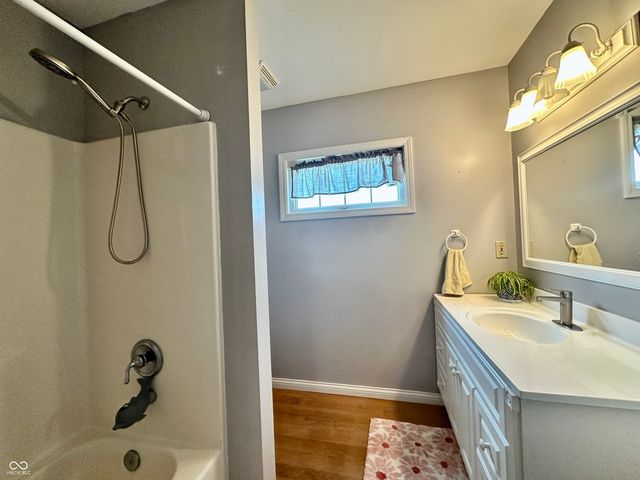 1160 E Jackson Street, Martinsville, IN 46151