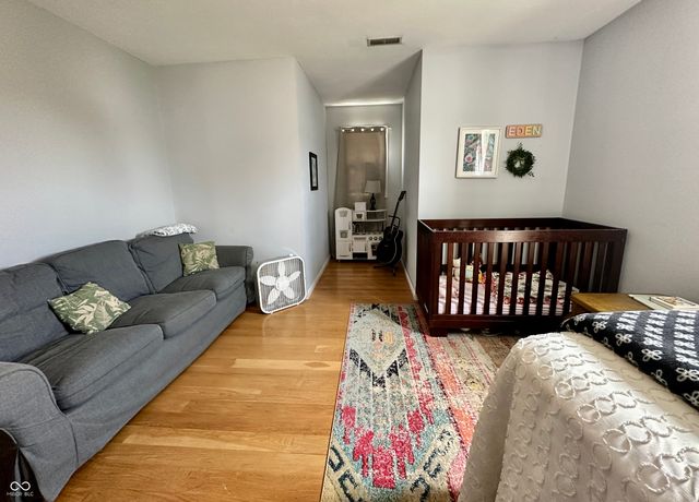 1160 E Jackson Street, Martinsville, IN 46151