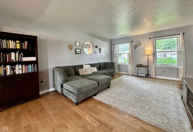 1160 E Jackson Street, Martinsville, IN 46151