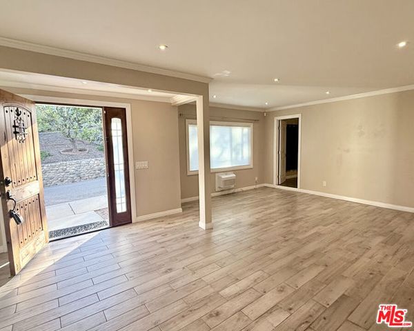 41 Grace Terrace, Pasadena, CA 91105