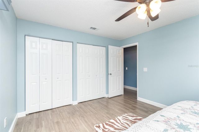 808 OLD BARN ROAD, Orlando, FL 32825