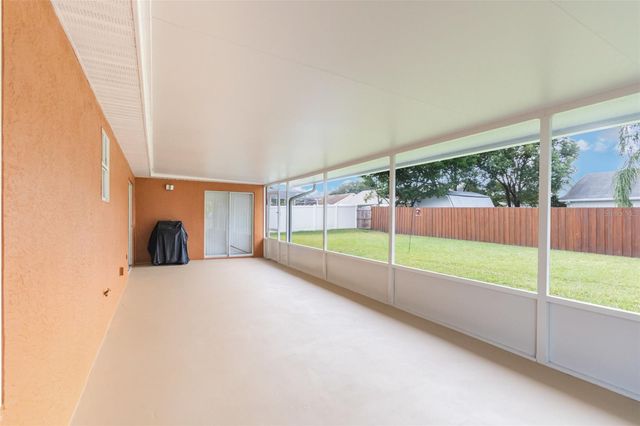 808 OLD BARN ROAD, Orlando, FL 32825