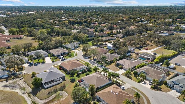 4046 GREEN TREE AVENUE, Sarasota, FL 34233