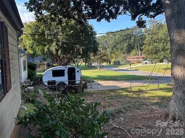 235 S Milford Drive, Salisbury, NC 28144