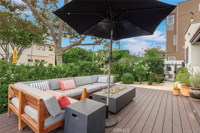 800 N N Formosa, Los Angeles, CA 90046