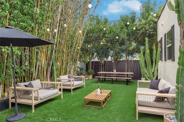 800 N N Formosa, Los Angeles, CA 90046