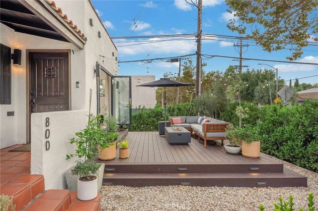 800 N N Formosa, Los Angeles, CA 90046