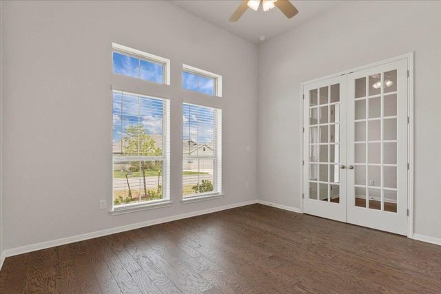 271 Eclipse DR, Austin, TX 78737