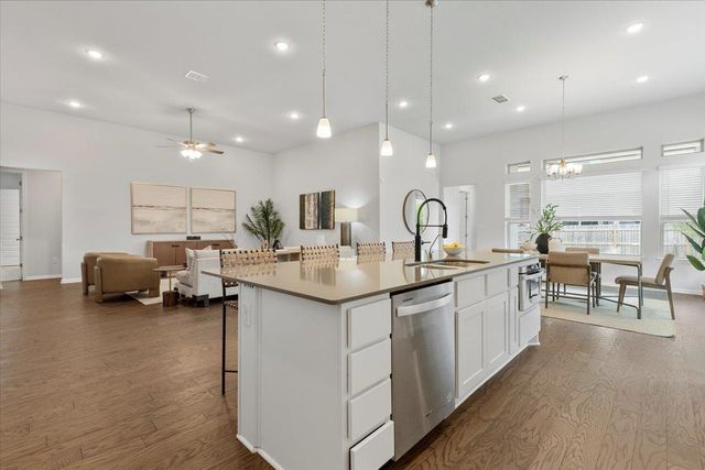 271 Eclipse DR, Austin, TX 78737
