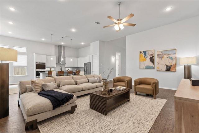 271 Eclipse DR, Austin, TX 78737