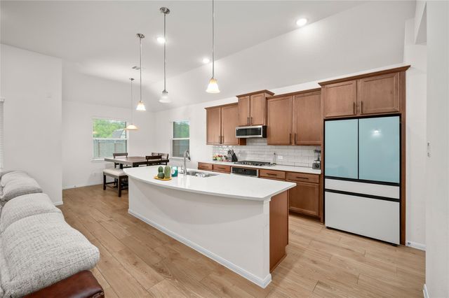 2717 Bisbee Road, League City, TX 77573