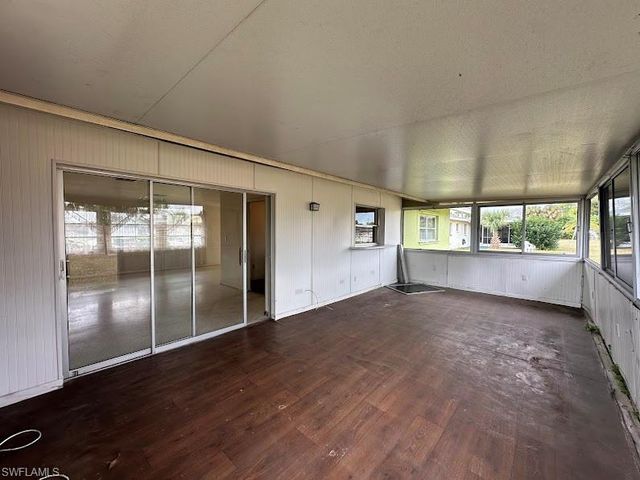 1727 Cornwallis PKWY, Cape Coral, FL 33904