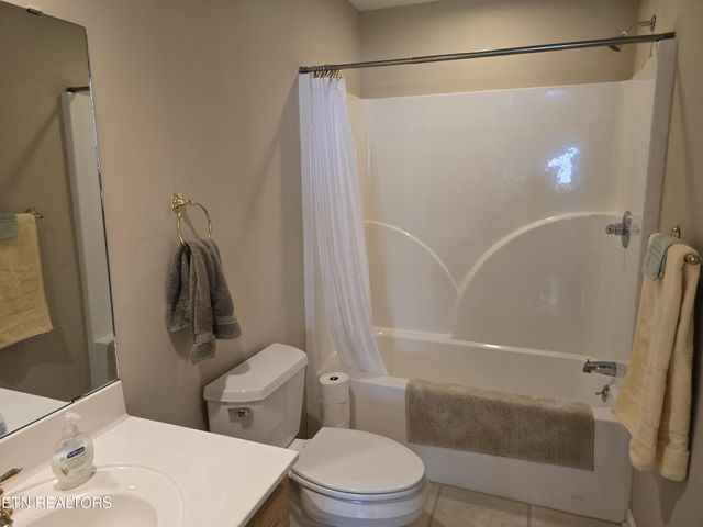 106 Lafayette Point, Crossville, TN 38558