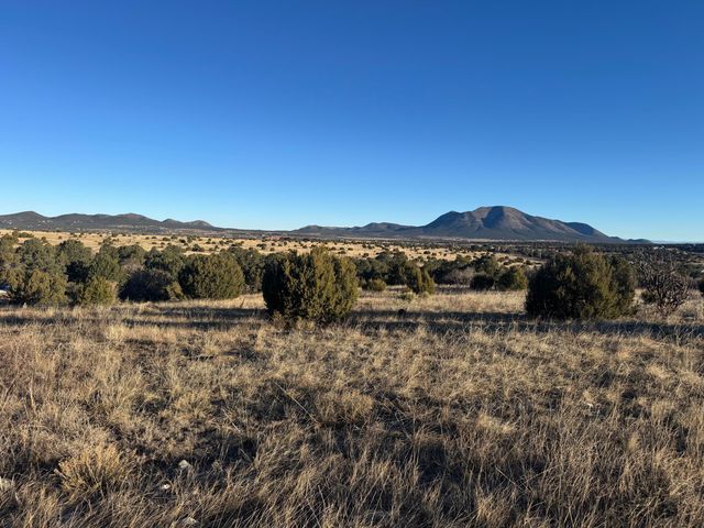 19 Bolivar Loop, Tijeras, NM 87059