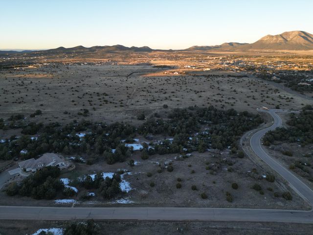 19 Bolivar Loop, Tijeras, NM 87059