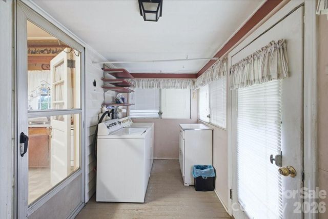 8512 Colgate Circle, Charlotte, NC 28214