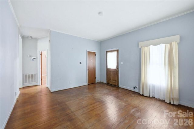 8512 Colgate Circle, Charlotte, NC 28214