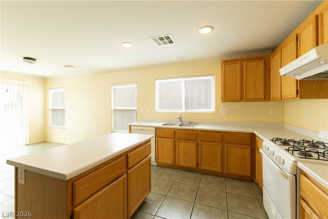 8941 First Lady Avenue, Las Vegas, NV 89148