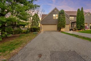 47 Manchester Ln A, West Milford Twp., NJ 07480